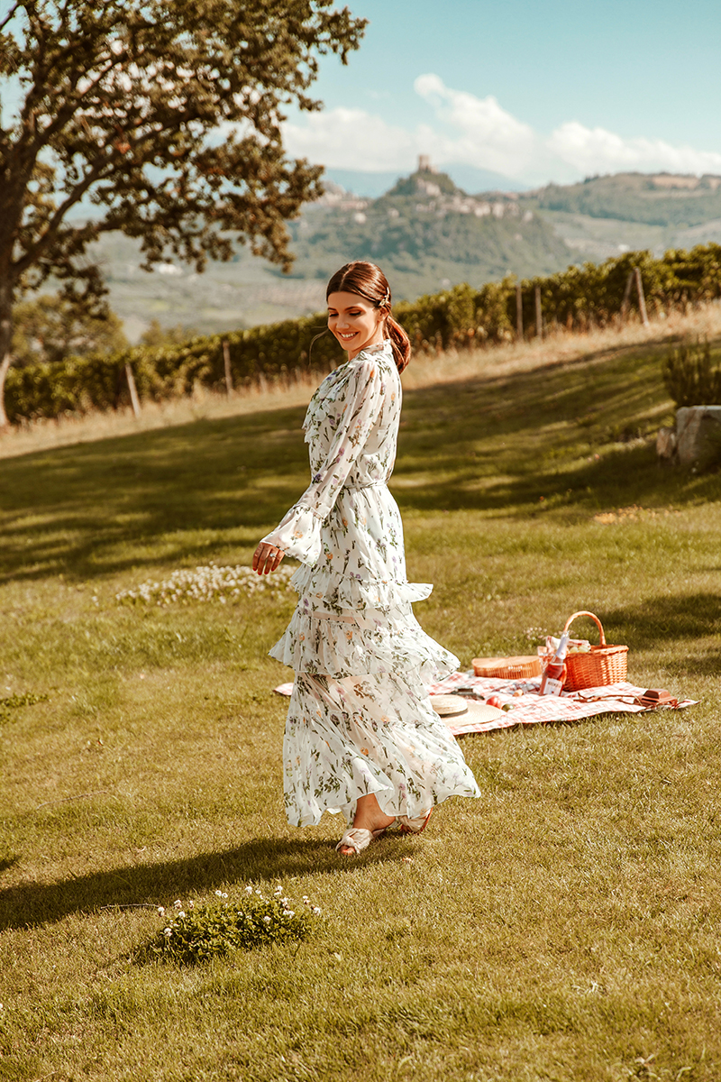 laisa costea, larisa style, larisa in italy, tuscany, toscana, bella italia, montepulciano, adler therme, montalcin, vinery, vineyard, wine, rose, champagne, prosecco, summer drink, rose mary, vin spumant, sampanie, picnic, brunch, fruits, picnic basket, nakd, dress, floral print dress, picnic dress, wide brim hat, asos hat, straw hat, vintage camera, cult gaia bag, soludos slippers, shopbop, nakd discount code, red dress, red satin dress, white wine, rose wine, wine, fancy crystal glass, wine glass, flowers, red satin, silk dress, sexy red dress, asos earrings, sleek hair, hair jewelry, leaf hair clips, gold earrings, gold hair clip, romantic dinner, cypresses, tuscany view, picnic blanket, travel, travel blogger, book, sub aceeasi stea, estee lauder lipstick, fashion blogger, fashion style, outfit inspiration, ootd, the fault in our stars