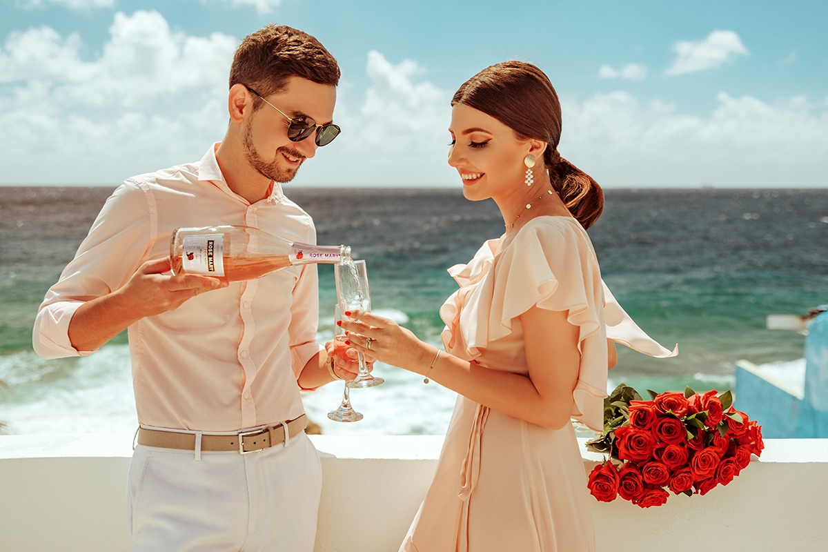 adrian, antilele, antilles, aruba, beautiful, bestblog, blogger, cadou, cadouri, calatorit, carribean, celebrate, celebration, champagne , commercial, costea, couple , couplegoals , curacao, vday, dinner , dragobete, ever , festive, girl, happiness, idei , island , larisa, larisaandadrian, love, netherlands , olandeze, onehappyisland, present, reclama , romanian, rose , sfantulvalentin, sparkling, sparklingwine, sunriseinc, surprise, thisiscuracao, top, travel , travelblog , trip , valentine, valetinesday, vday, vinspumant, wine,lamaisondeconfiance, silkdress, ruffleddress, pinkdress, reddress, revolve, loversfriends,loversandfriends, lovers+friends, couplepictures, beach, oceanview, rooftopdinner, romanticdinner, rose, roses, rosemary, rose mary, scrivilatuastoria, cheers, flowers, bouquetofflowers