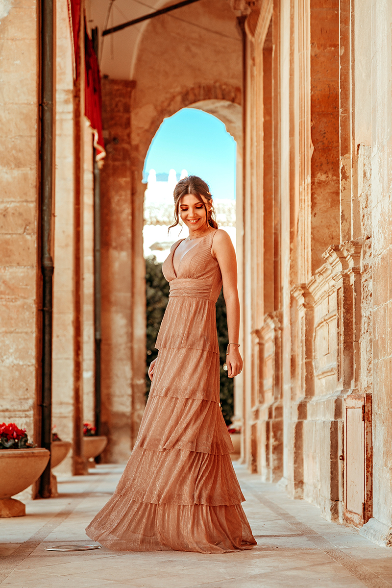 larisa costea,larisa costea blog,ever pretty,party dresses, prom dresses,wedding guest dress, special ocazion dress, elegant dress,nude dress,nude pink, shimmery, best deals, cheap dresses, rochii de ocazie,rochii lungi,rochii de nunta, rochii ieftine, ever pretty,ali express,noto, palazzo comunale, siracusa, sicily, sicilia,larisa in sicily, larisa in italy, italia, travel, traveler, travel blog, travel tips, fashion blog, fashion blogger,outfit inspiration,oots,elegant look, summer dress, spring dress