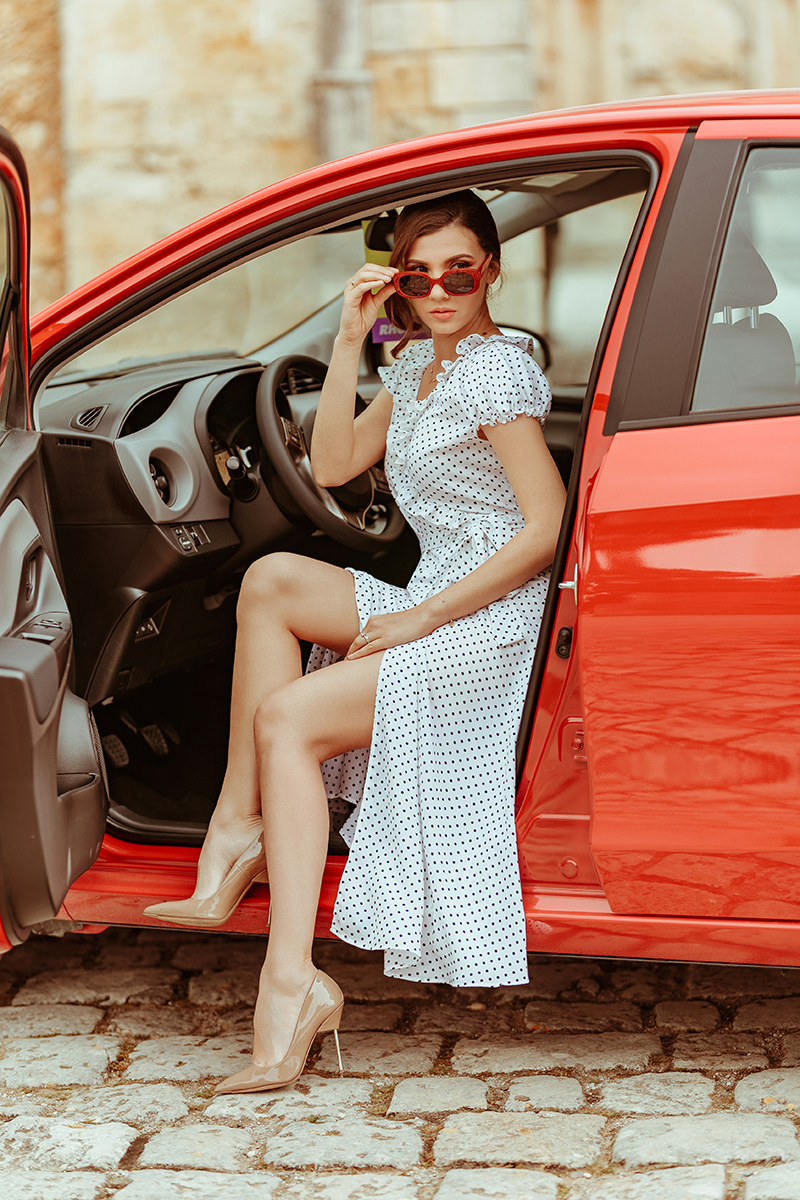 larisa costea, larisa costea blog,larisa style, larisa in greece, greece, crete, creta, arkadi,monastery, goldcar, car rental, inchirieri masini, bestcardeals, rentals,road trip, roadtrip, toyota yaris, red car, trip, travel, travelblog, fashion blog,lifestyle, polka dots,dress, polkadot dress, la maison de confiance, rochie cu buline, rochie de zi, rochie retro, retro sunnies, epica, tezyo, kurt geiger stilettos, beige heels, old church,chania airport, chania rental cars 