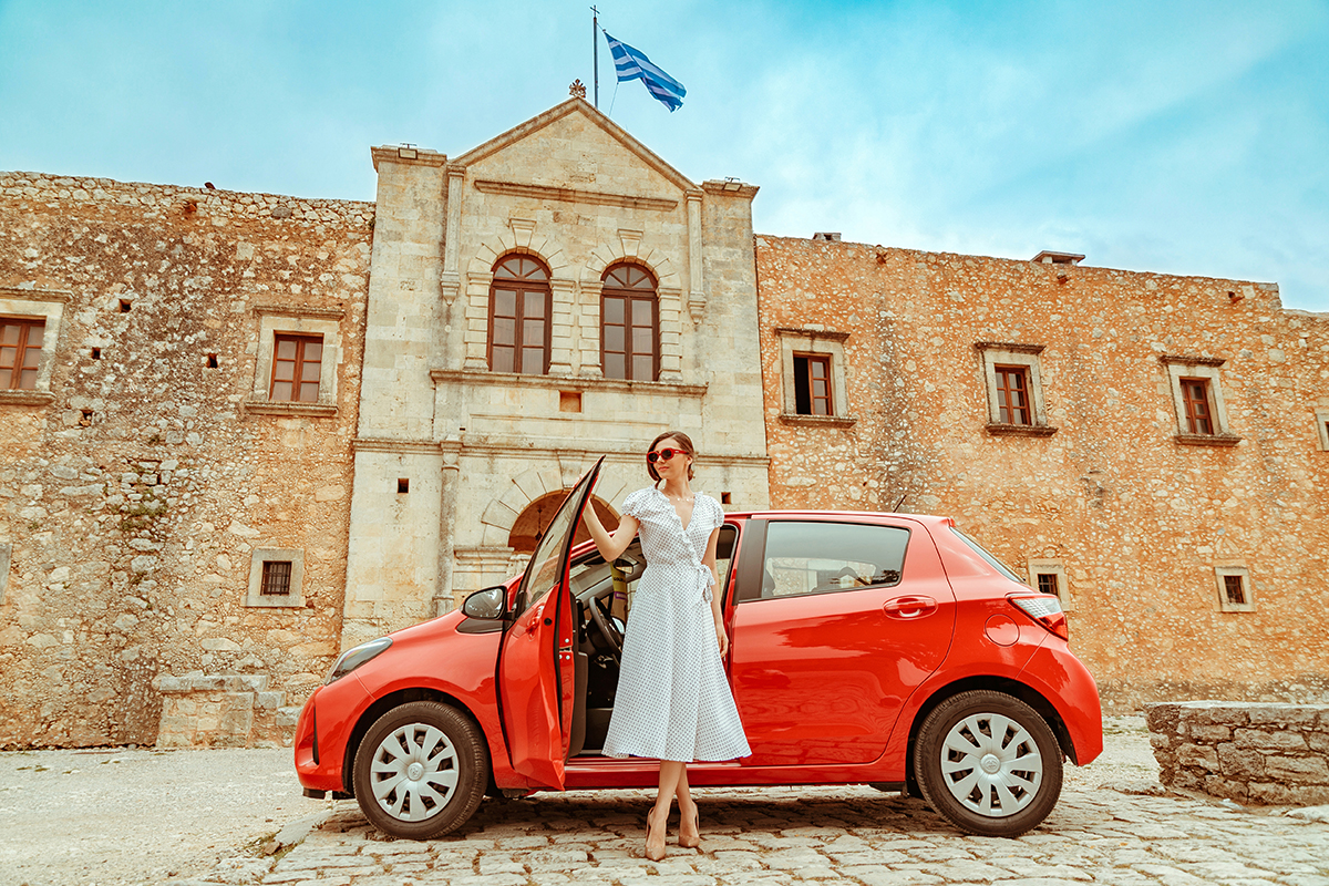 larisa costea, larisa costea blog,larisa style, larisa in greece, greece, crete, creta, arkadi,monastery, goldcar, car rental, inchirieri masini, bestcardeals, rentals,road trip, roadtrip, toyota yaris, red car, trip, travel, travelblog, fashion blog,lifestyle, polka dots,dress, polkadot dress, la maison de confiance, rochie cu buline, rochie de zi, rochie retro, retro sunnies, epica, tezyo, kurt geiger stilettos, beige heels, old church,chania airport, chania rental cars 