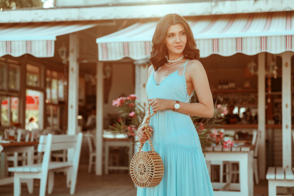 larisa costea, larisa costea blog,larisa style,blue dress, baby blue dress, sunny castle, kranevo, bulgaria,beach, sunny beach hotel, all inclusive, best hotel, best destination, family vacation, blue dress,long dress, tularosa, primark bamboo bag, summer outfit, summer holiday, best vacation,holiday 