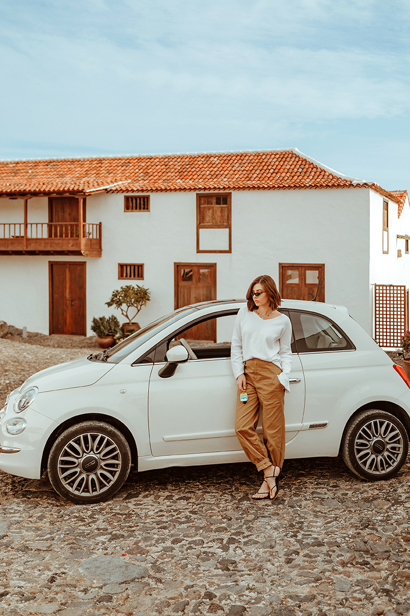 larisa costea, larosa costea blog, larisa style, goldcar, las casas del camino real,. fiat 500, car lover, rental, rent a car, goldcar.es, rent a car in tenerife, gran canaria, white car, best rental, option, cheap rentals, trip, traveler, 2020, best destination, best vacation, bets hotels, ootd, outfit inspiration, spring outfit, cargo pants, kitten heel sandals, mini sunglasses, cool style, what to wear